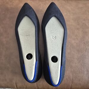 Rothys BRAND NEW The Point 9.5